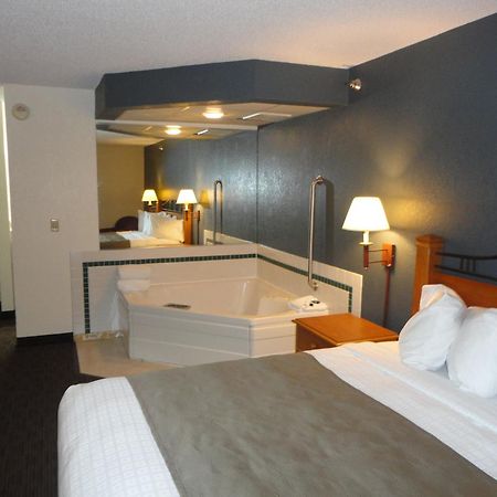 Baymont By Wyndham Owatonna Hotel Luaran gambar
